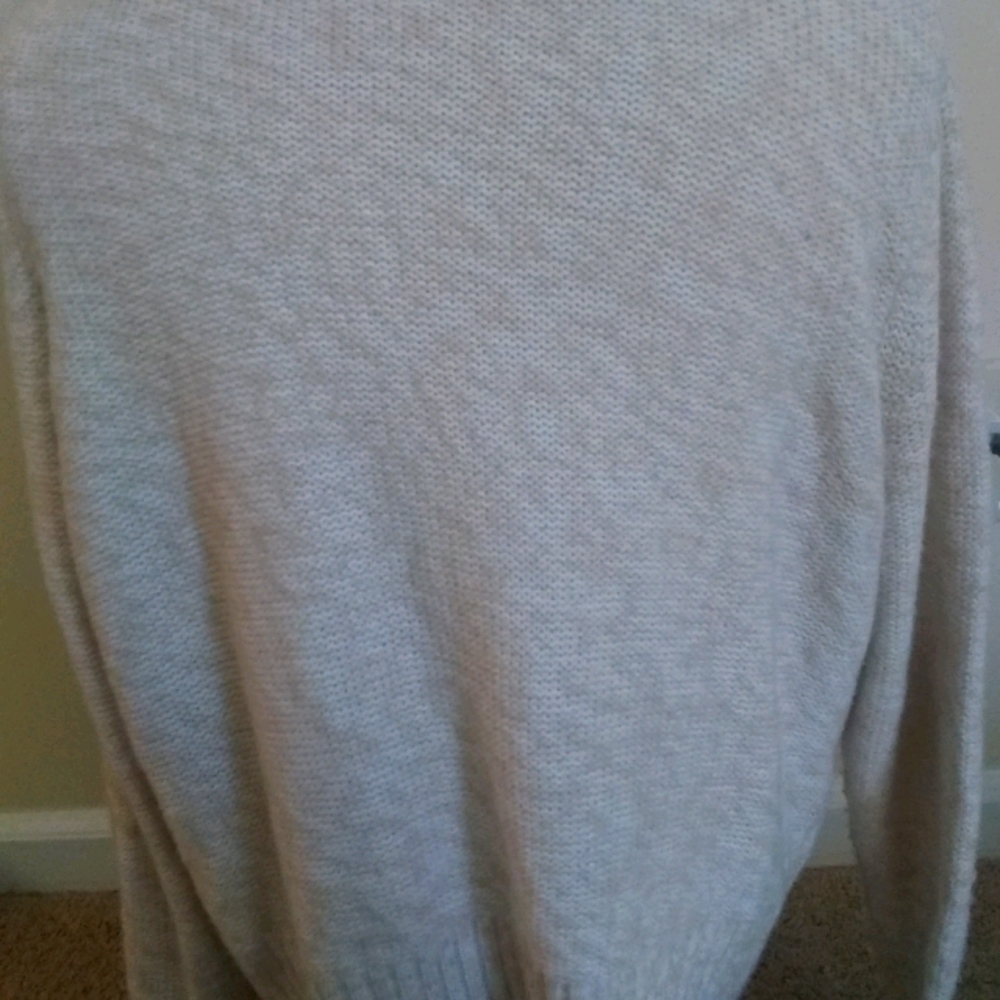Sweater - Picture 5 of 7